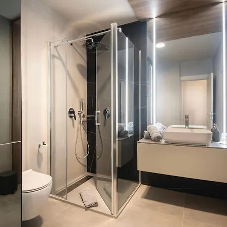 Seasons Luxury Apartment Pula