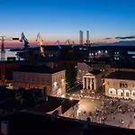 Seasons Luxury Διαμέρισμα Πούλα